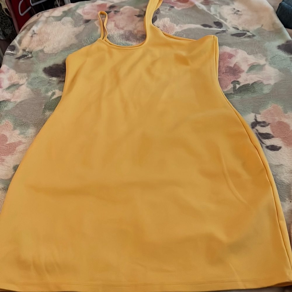 Medium dress